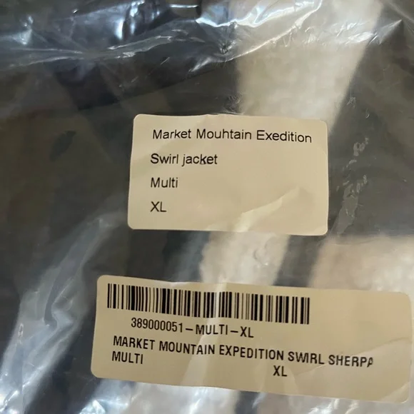 RARE Chinatown Market Mountain Expedition Swirl Sherpa NWT - Picture 6 of 6
